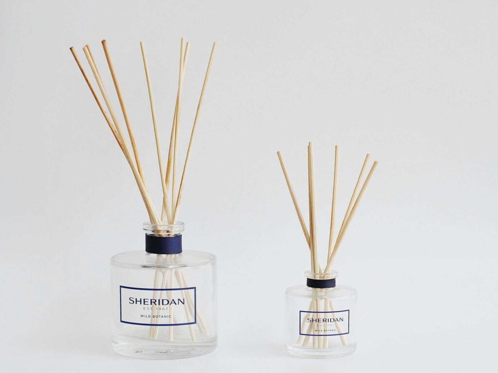 Natural Air Freshener Magic DIY Room Sprays and Diffusers