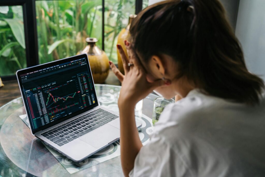Financial Recovery Unleashed: 9 Powerful Steps for Women to Triumph After Crisis in 2025 Financial Recovery