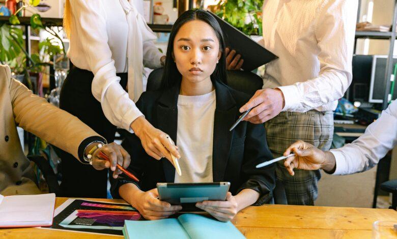 Long-Term Wealth: 10 Powerful Strategies for Women to Retire Early in 2025 Long-Term Wealth