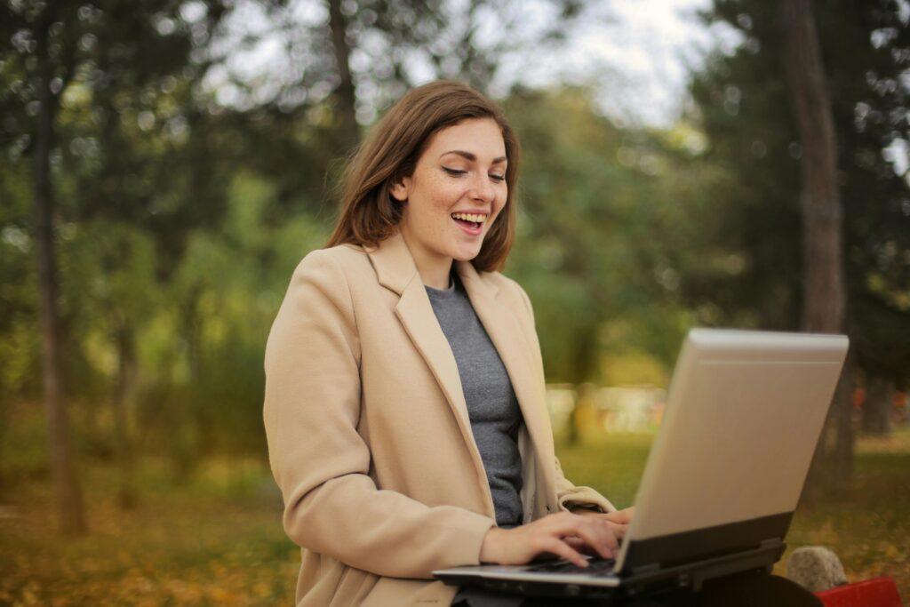 Achieve Work Life Balance Integration for Women Leaders: 7 Strategies Work Life Balance Integration